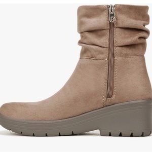 Brand New / Washable Ankle Boots / Cute Ruche Style